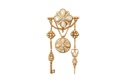 Lot 381 - Christian Dior Pearl Crystal Statement Pin Brooch