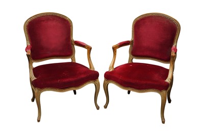 Lot 787 - A PAIR OF 19TH CENTURY LOUIS XV STYLE BEECHWOOD FAUTEUILS