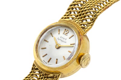 Lot 73 - AN 18CT GIRARD-PERREGAUX LADIES WRISTWATCH