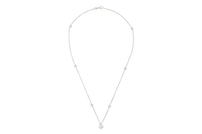 Lot 267 - A DIAMOND CHAIN NECKLACE