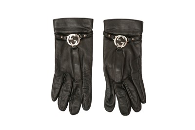 Lot 510 - Gucci Black Leather Logo Gloves