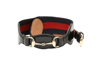 Lot 192 - Gucci Navy Horsebit Web Waist Belt - Size 70