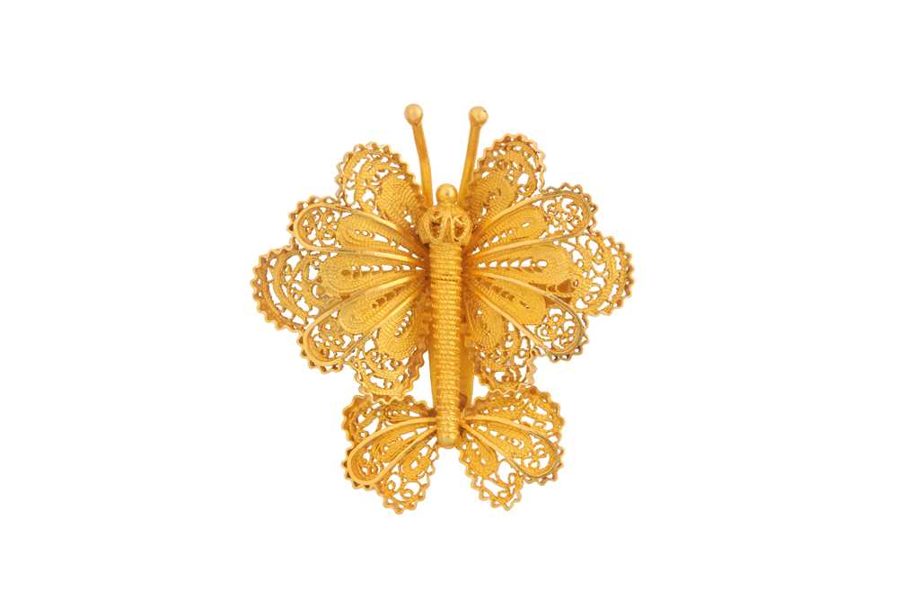 Lot 99 - A BUTTERFLY BROOCH