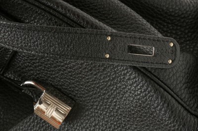 Lot 360 - Hermes Black Vache Trekking Kelly Retourne 32