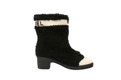 Lot 457 - Chanel Black Shearling CC Heeled Ankle Boot - Size 37