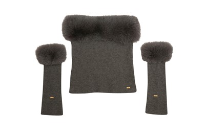 Lot 136 - Tod's Grey Wool Fur Trim Hood Scarf And Sleeves