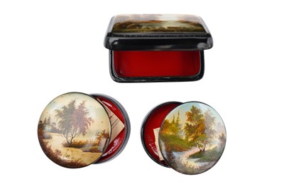 Lot 582 - RUSSIAN LACQUER BOXES