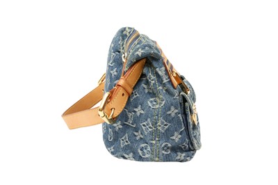 Lot 178 - Louis Vuitton Blue Monogram Baggy PM