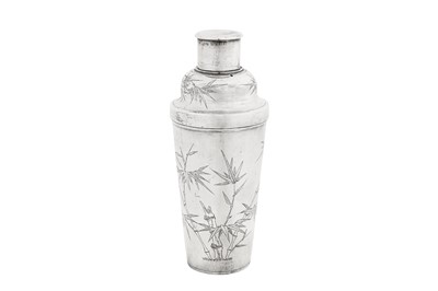 Lot 182 - An early 20th century Chinese export silver cocktail shaker, Shanghai circa 1930 possibly retailed by Kwan Hing
