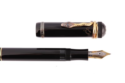 Lot 93 - A MONTBLANC WRITERS EDITION AGATHA CHRISTIE MEISTERSTUCK FOUNTAIN PEN