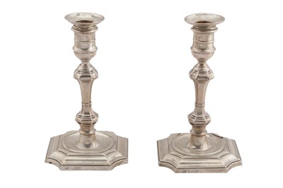 Lot 132 - A PAIR OF VICTORIAN STERLING SILVER CANDLESTICKS, LONDON 1896 BY Hawksworth, Eyre and Co Ltd