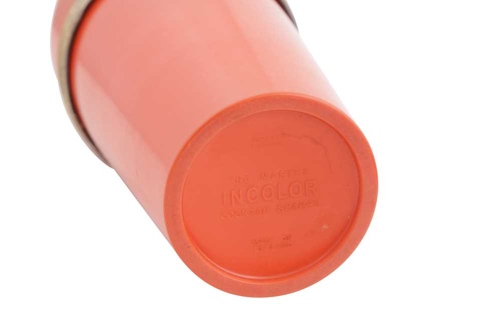 Lot 26 - AN ART DECO 'THE MASTER INCOLOR' COCKTAIL
