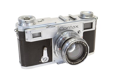 Lot 482 - Zeiss Ikon Contax II with 50mm f2 Carl Zeiss Sonnar Lens.