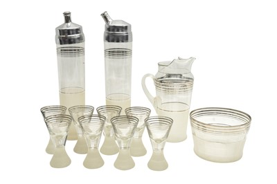 Lot 604 - A 'SKYSCRAPER' COCKTAIL SET