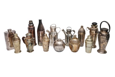 Lot 611 - A LARGE GROUP OF VARIOUS SILVER PLATED COCKTAIL SHAKERS AND POURERS