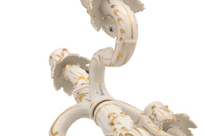 Lot 573 - A PAIR OF MEISSEN PORCELAIN ROCOCO STYLE PARCEL GILT CANDELABRA