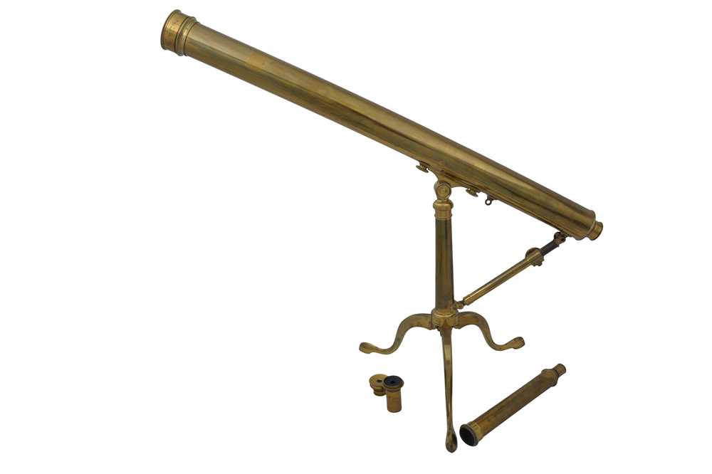 Lot 682 - A 19TH CENTURY BRASS TELESCOPE