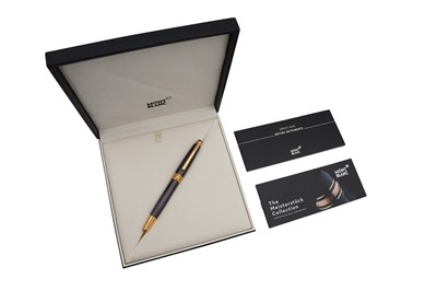 Lot 480 - A MONTBLANC MEISTERSTUCK 90 YEAR ANNIVERSARY SPECIAL EDITION SOLITAIRE CLASSIQUE ROLLERBALL PEN