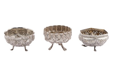 Lot 87 - THREE EARLY 20TH CENTURY ANGLO – INDIAN UNMARKED SILVER BOWLS, LUCKNOW CIRCA 1910