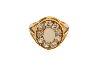 Lot 25 - AN OPAL AND DIAMOND CLUSTER RING
