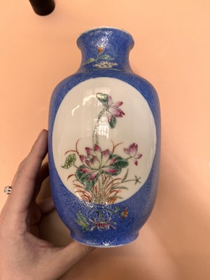 Lot 309 - A PAIR OF CHINESE FAMILLE-ROSE BLUE-GROUND SGRAFFITO VASES