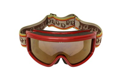 Lot 42 - Christian Dior Red Rasta Ski Googles