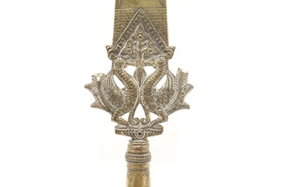 Lot 838 - AN INDIAN BRASS CEREMONIAL SPEAR HEAD