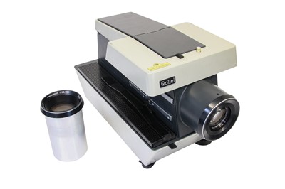 Lot 391 - Rollei P11 Projector.