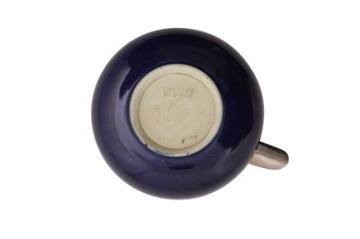 Lot 24 - A MOORCROFT POTTERY 'MOONLIT BLUE' ASHTRAY