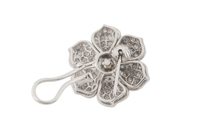 Lot 284 - A PAIR OF DIAMOND FLOWER EARRINGS