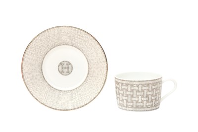 Lot 65 - Hermes ‘Mosaique Au 24 Platinum’ Tea Cups and Saucers