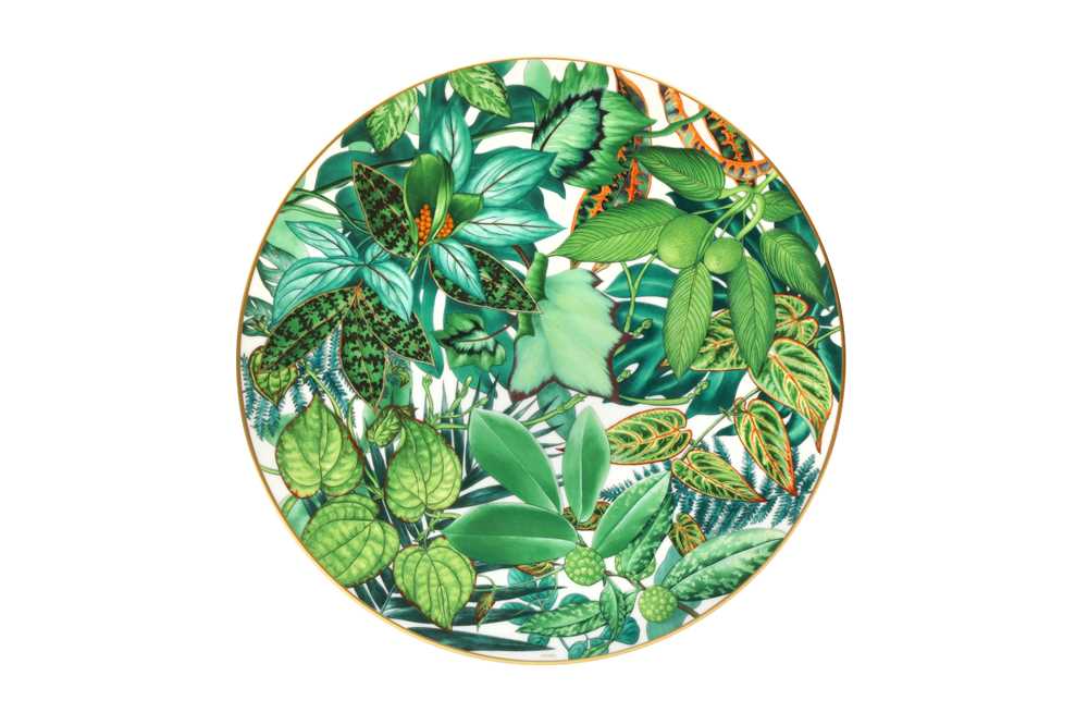 Lot 99 - Hermes ‘Passifolia’ Charger Presentation Plates