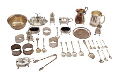 Lot 262 - A MIXED GROUP OF STERLING SILVER HOLLOWARE