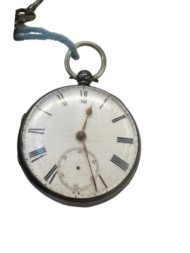 Lot 421 A WW2 JAEGER LECOULTRE MILITARY POCKET WATCH