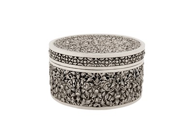 Lot 150 - A mid-20th century Cambodian unmarked silver box, circa 1950
