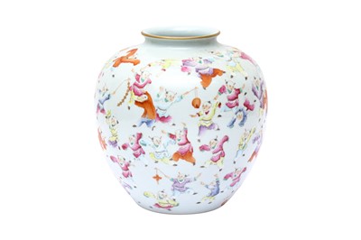 Lot 75 - A CHINESE FAMILLE-ROSE 'HUNDRED BOYS' JAR