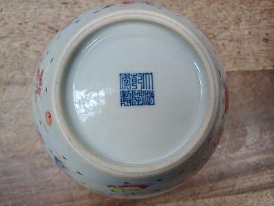 Lot 501 - A CHINESE FAMILLE-ROSE 'HUNDRED BOYS' JAR