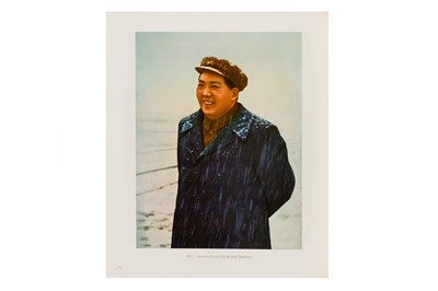 Lot 17 - Xu Xiaobing / Hou Bo  - Mao Tsetoung Choix de Photographies 1978