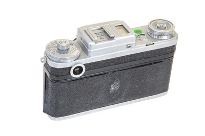 Lot 46 - Kiev 4 Rangefinder Camera & extras. / Zeiss Ikon Baby-Box Camera.