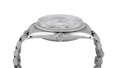 Lot 406 - ROLEX. AN OYSTER PERPETUAL DATEJUST WRISTWATCH