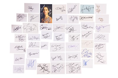 Lot 40 - Autograph Collection.- Actresses