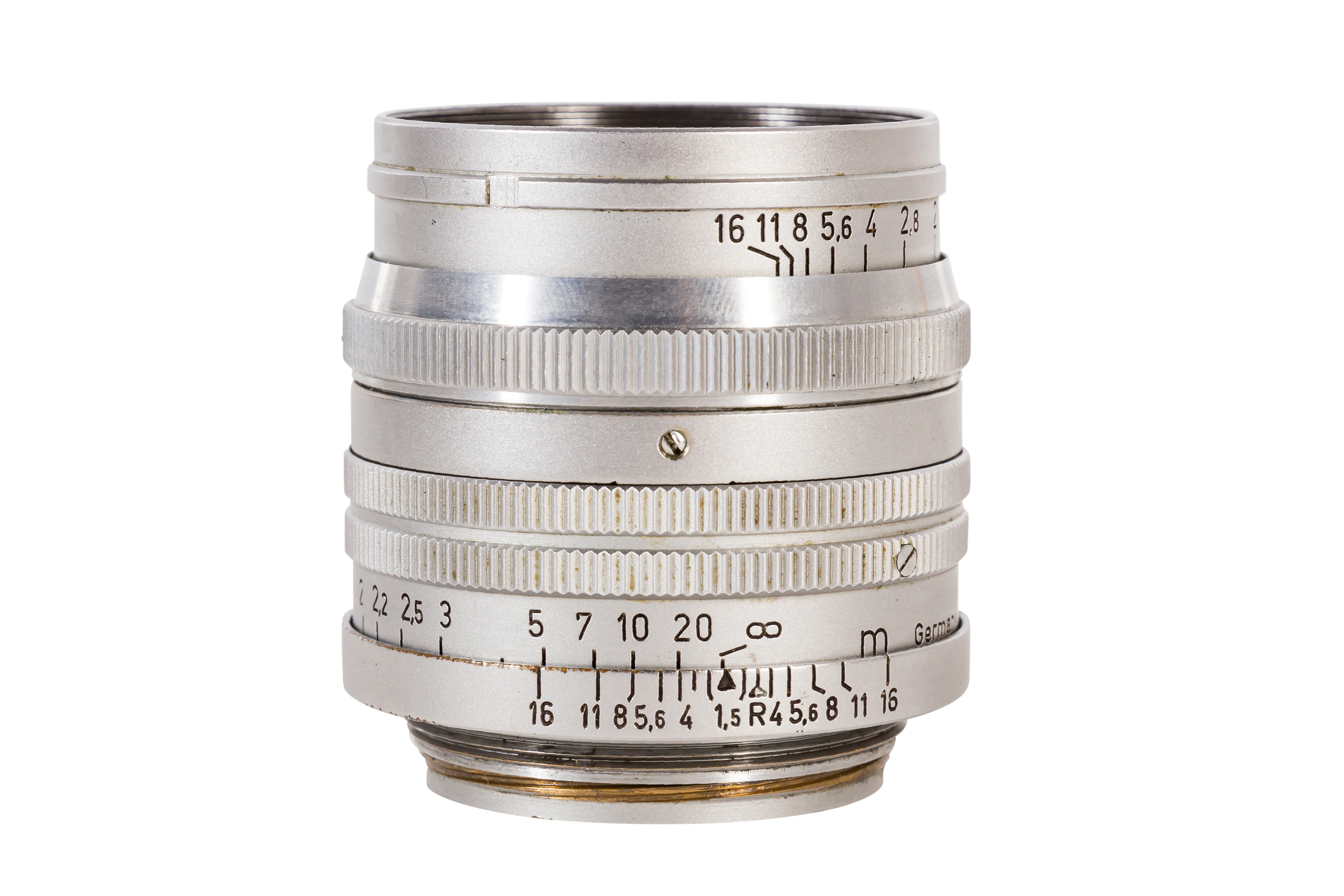 Lot 273 - A Leitz 5cm f/1.5 Summarit LTM Lens