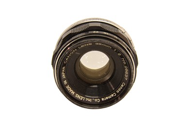 Lot 290 - Canon 35mm f2 M39 Lens.