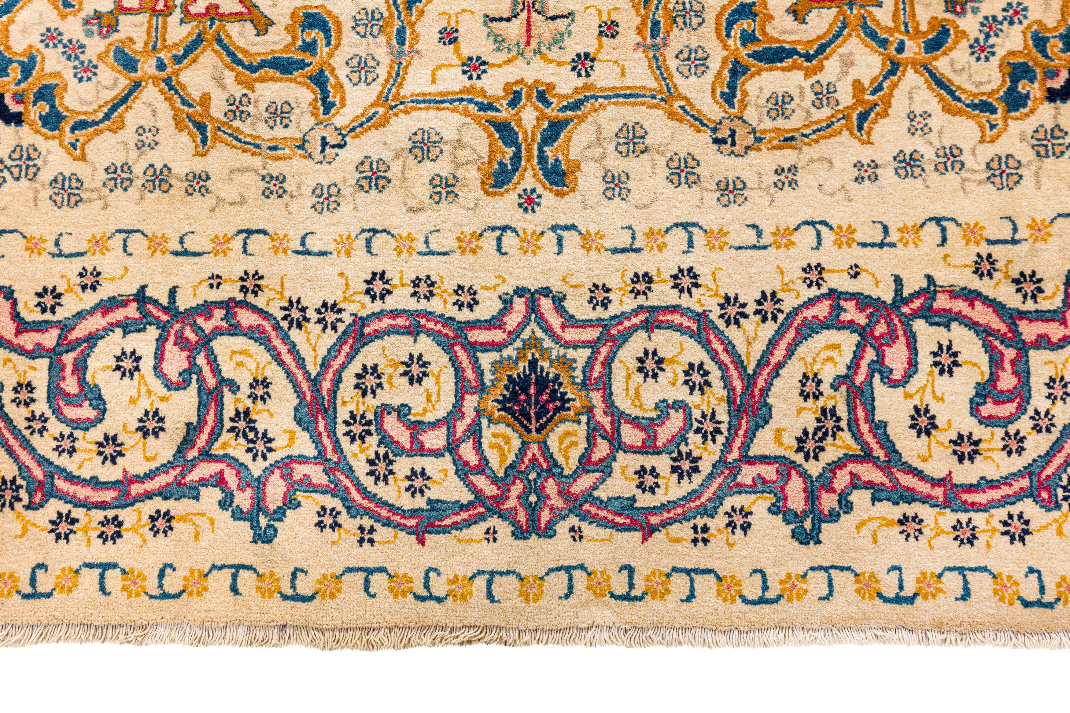 Lot 56 - A FINE KASHAN RUG, CENTRAL PERSIA