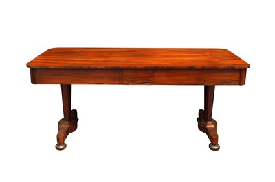 Lot 65 - A REGENCY PERIOD ROSEWOOD LIBRARY TABLE