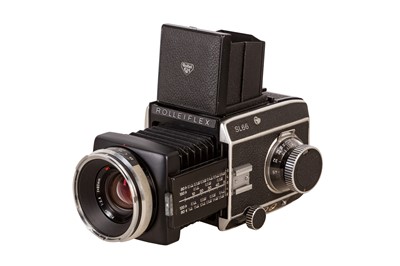 Lot 256 - A Rolleiflex SL66 Medium Format SLR Camera With Accessories
