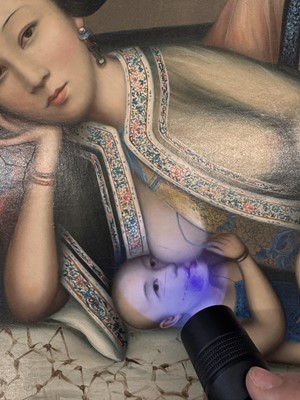 Lot 328 - A RARE CHINESE EXPORT 'NURSING MOTHER WITH INFANT AND ATTENDANT' PAINTING, UNKNOWN ARTIST