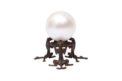 Lot 251 - A CHINESE COPPER-ALLOY 'CHILONG' STAND AND GLASS BALL