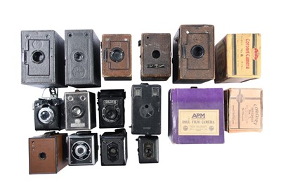 Lot 43 - A Selection of Box Cameras.
