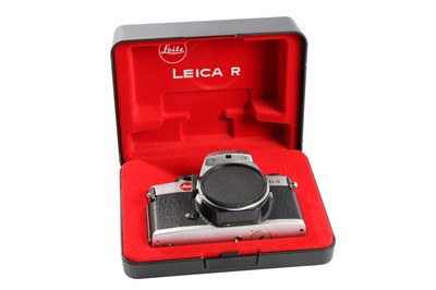 Lot 140 - Leica R4 Chrome & Presentation Box.